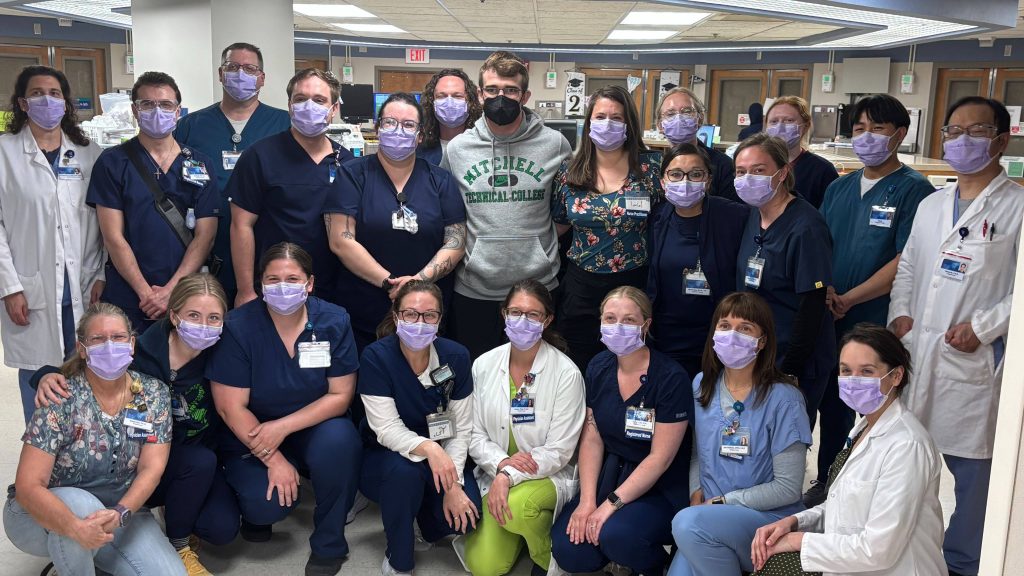 A special graduation: Mayo Clinic care team organizes graduation walk for patient